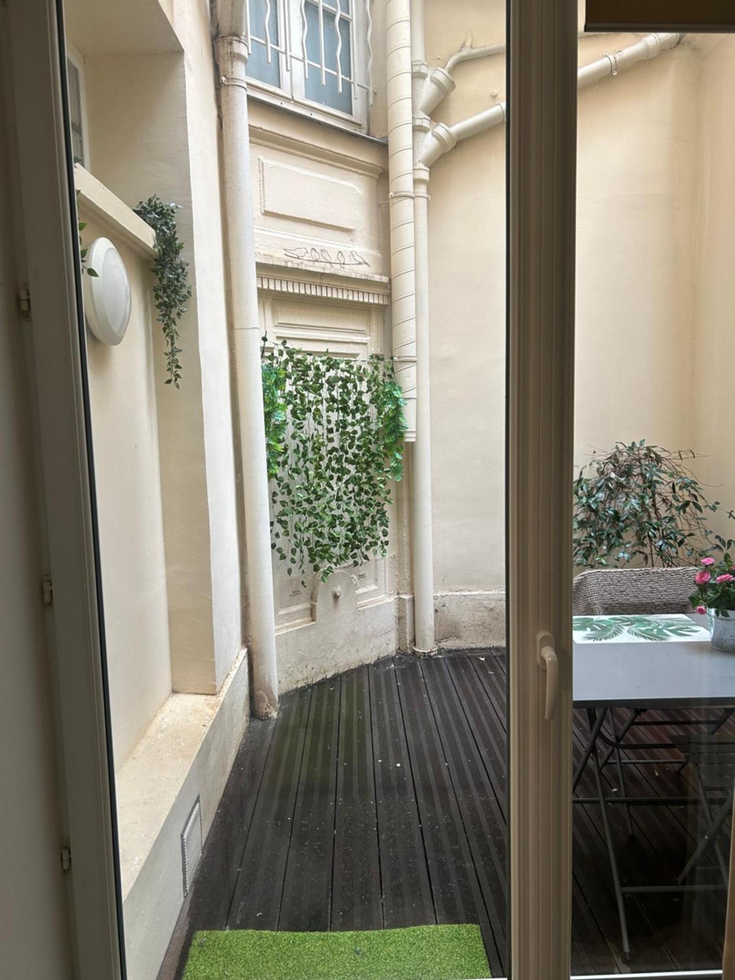 Charmant Studio Au Coeur De Paříž Exteriér fotografie